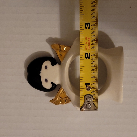 Adorable Set of 4 Porcelain Angel Napkin Rings - Picture 7 of 10